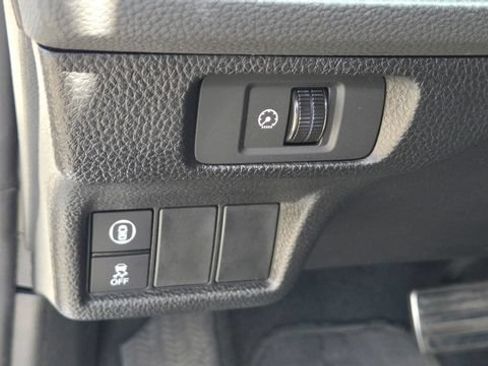 Used 2023 Honda Civic Sport image 17
