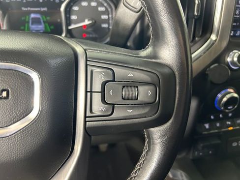 Used 2022 GMC Sierra 2500 Denali w/ Denali Black Diamond Edition image 17