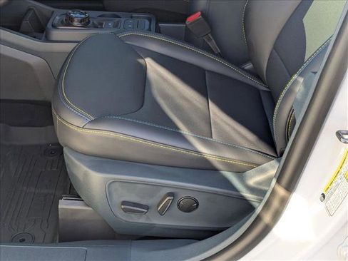 New 2025 Ford Maverick Lobo image 4