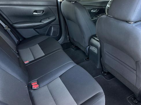 Used 2021 Nissan Sentra SV FWD image 29