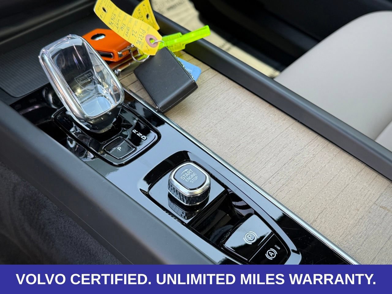 Certified 2026 Volvo XC60 B5 Plus AWD/4WD image 19