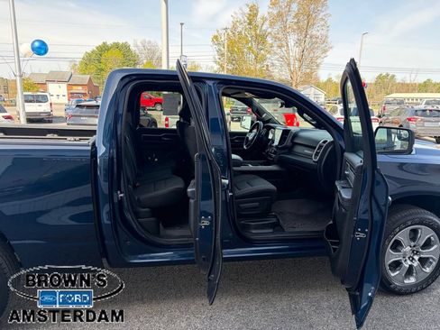 Used 2023 RAM 1500 Big Horn AWD/4WD image 17