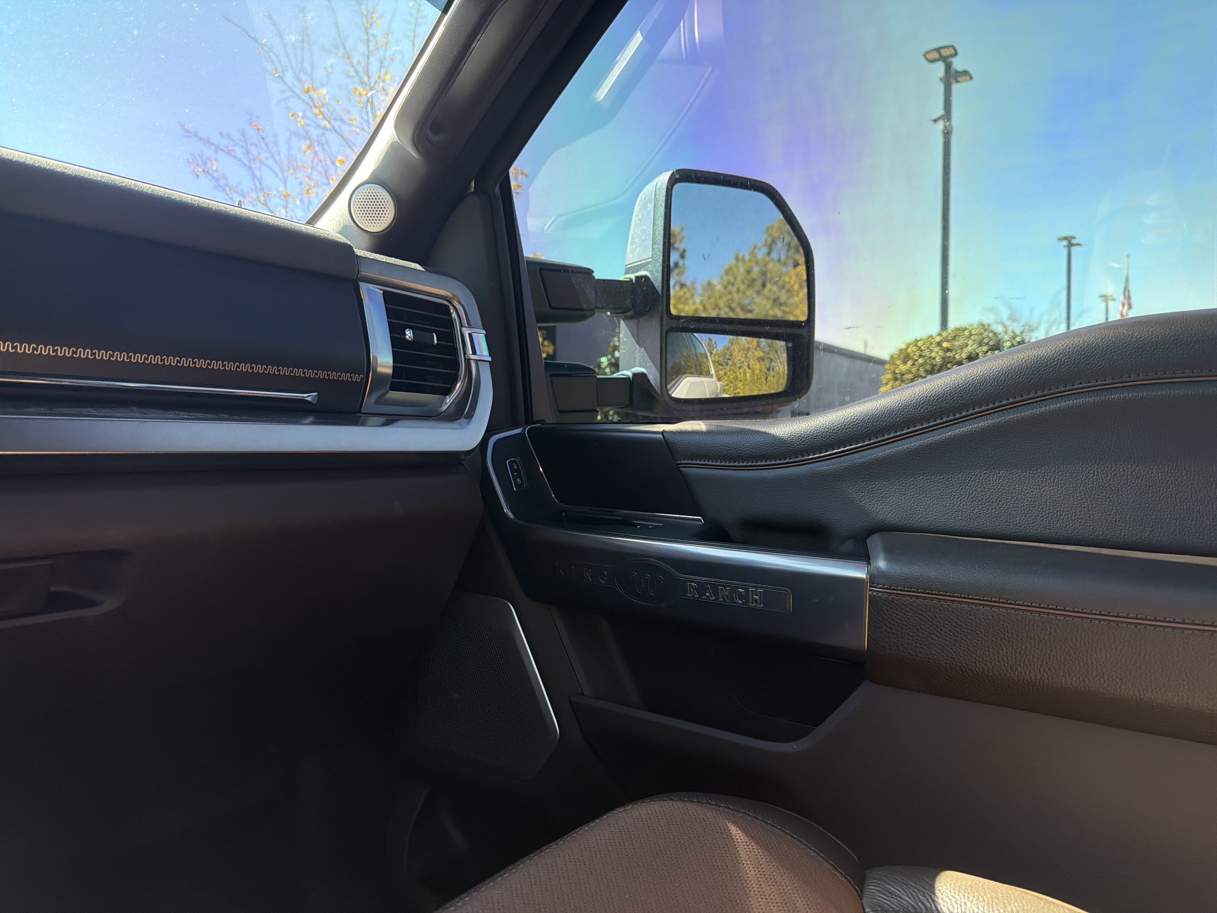 Used 2024 Ford F250 King Ranch w/ Chrome Package AWD/4WD image 22