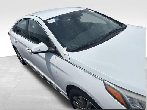 Used 2016 Hyundai Sonata Sport FWD image 2