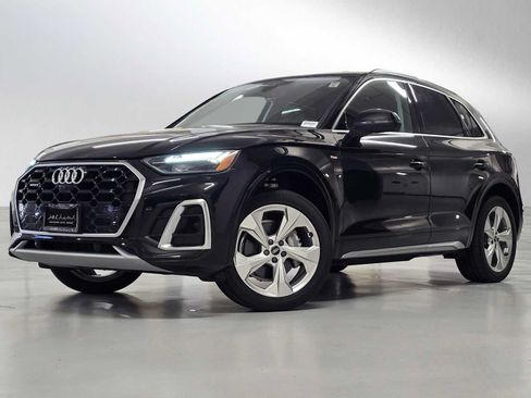 Used 2023 Audi Q5 2.0T Premium Plus w/ Premium Plus Package AWD/4WD image 1