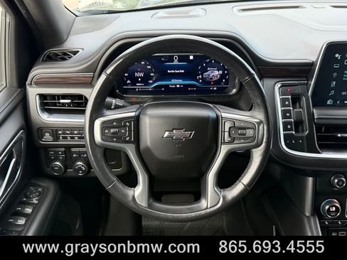 Used 2022 Chevrolet Tahoe Z71 w/ Luxury Package AWD/4WD image 23