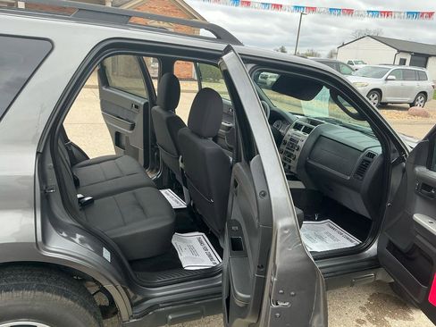 Used 2012 Ford Escape XLT image 17