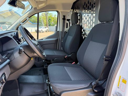 Used 2025 Ford Transit 250 Low Roof w/ Exterior Upgrade Package RWD image 13