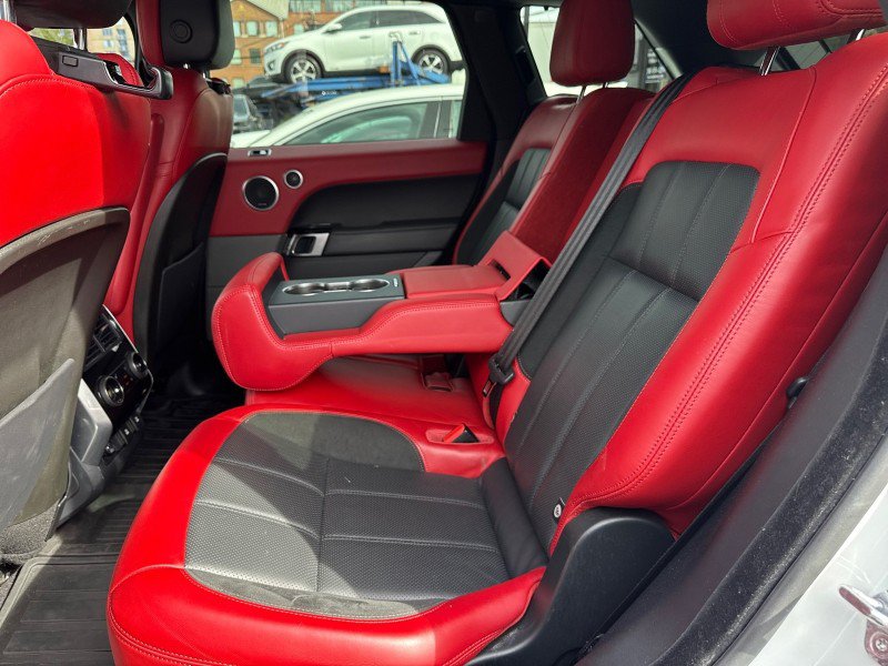 Used 2020 Land Rover Range Rover Sport HST AWD/4WD image 36
