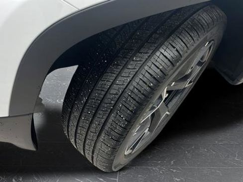 New 2026 Jeep Cherokee Overland w/ Trailer Tow Group image 41