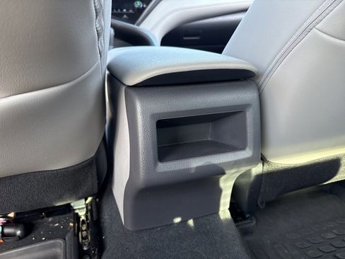 Certified 2024 Toyota Camry SE image 25