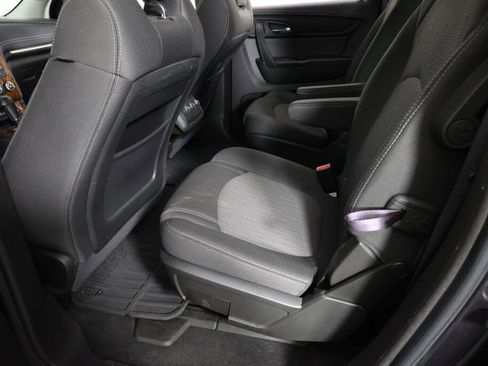 Used 2013 Chevrolet Traverse LT w/ All-Star Edition image 17