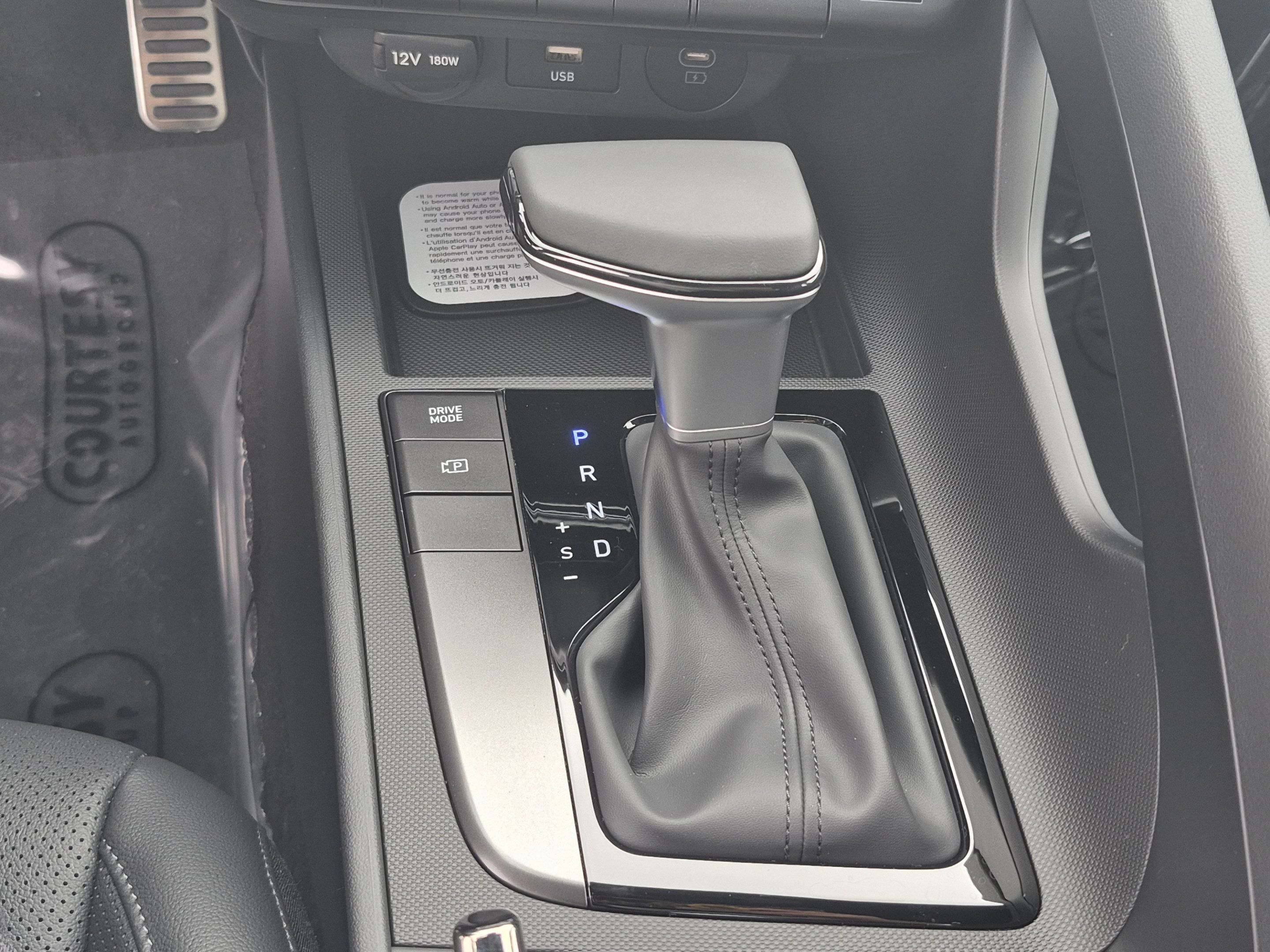 New 2026 Hyundai Elantra SEL Sport FWD image 26