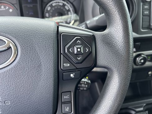 Used 2018 Toyota Tacoma SR w/ SR Convenience Package RWD image 34