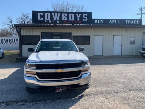 Used 2017 Chevrolet Silverado 1500 W/T w/ Trailering Package image 7