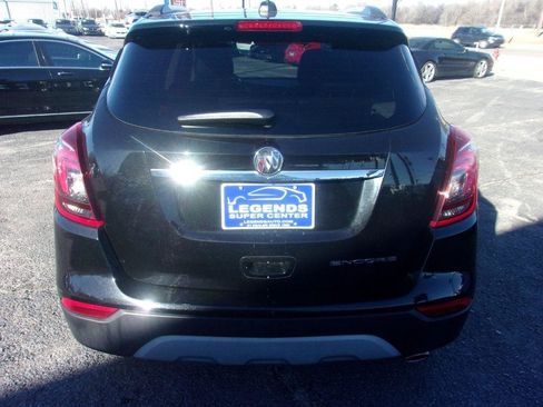 Used 2020 Buick Encore Preferred w/ Safety Package FWD image 5