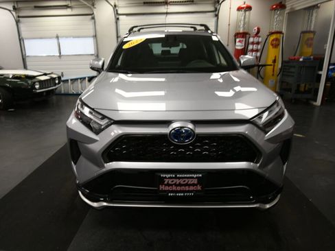Used 2024 Toyota RAV4 SE w/ Weather & Moonroof Package AWD/4WD image 3