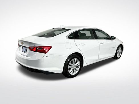 Used 2023 Chevrolet Malibu LT FWD image 8