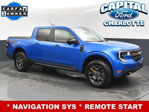 Used 2025 Ford Maverick Tremor image 3