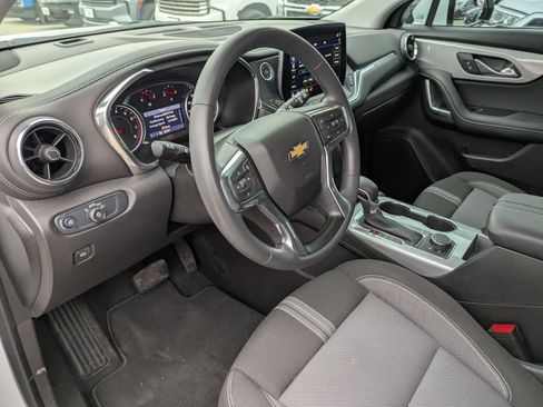 Certified 2024 Chevrolet Blazer LT w/ Driver Confidence Package image 9