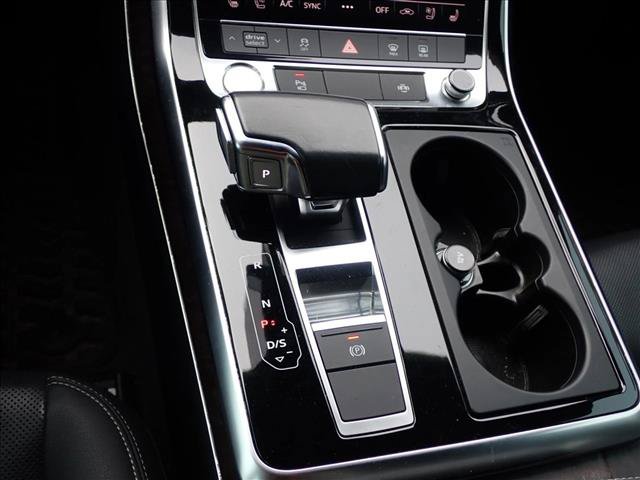 Used 2020 Audi Q8 Premium Plus w/ Premium Plus Package AWD/4WD image 13