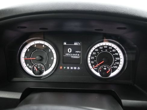 Used 2022 RAM 1500 Warlock AWD/4WD image 14