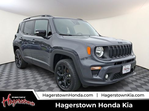 Used 2022 Jeep Renegade Altitude w/ Convenience Group AWD/4WD image 1