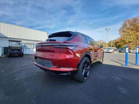 New 2026 Chevrolet Equinox EV RS FWD image 5