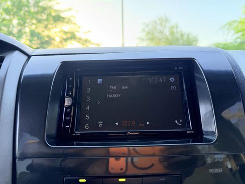 Used 2010 Toyota Tundra 2WD Double Cab image 9