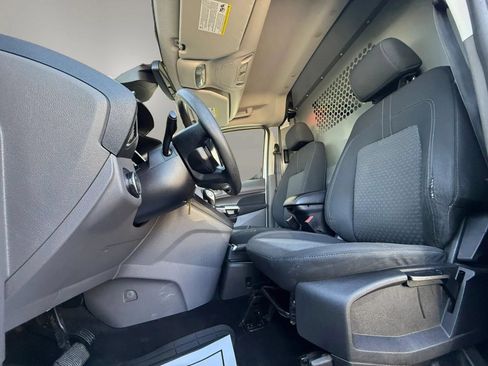 Used 2019 Ford Transit Connect XLT FWD image 31