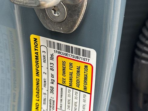 New 2025 Ford Escape SE image 24