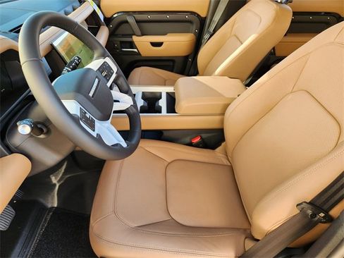 New 2026 Land Rover Defender 110 S image 9