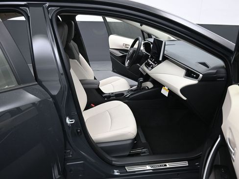 Used 2026 Toyota Corolla XLE FWD image 14