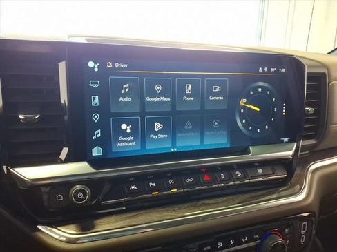 Used 2025 Chevrolet Silverado 1500 LTZ AWD/4WD image 23