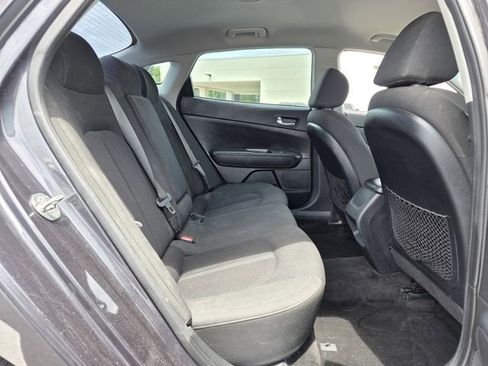 Used 2019 Kia Optima LX FWD image 25