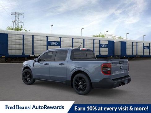 New 2026 Ford Maverick Lariat image 4