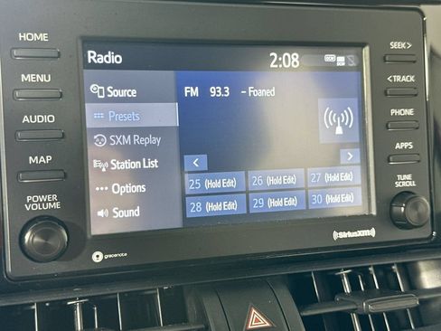 Used 2021 Toyota RAV4 LE FWD image 27