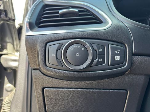 Certified 2022 Ford Edge ST w/ Equipment Group 401A AWD/4WD image 14