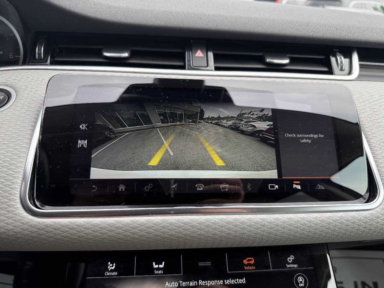 Used 2020 Land Rover Range Rover Evoque S AWD/4WD image 26