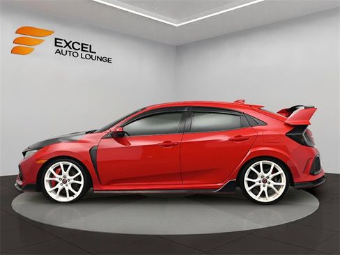 Used 2018 Honda Civic Type R image 2