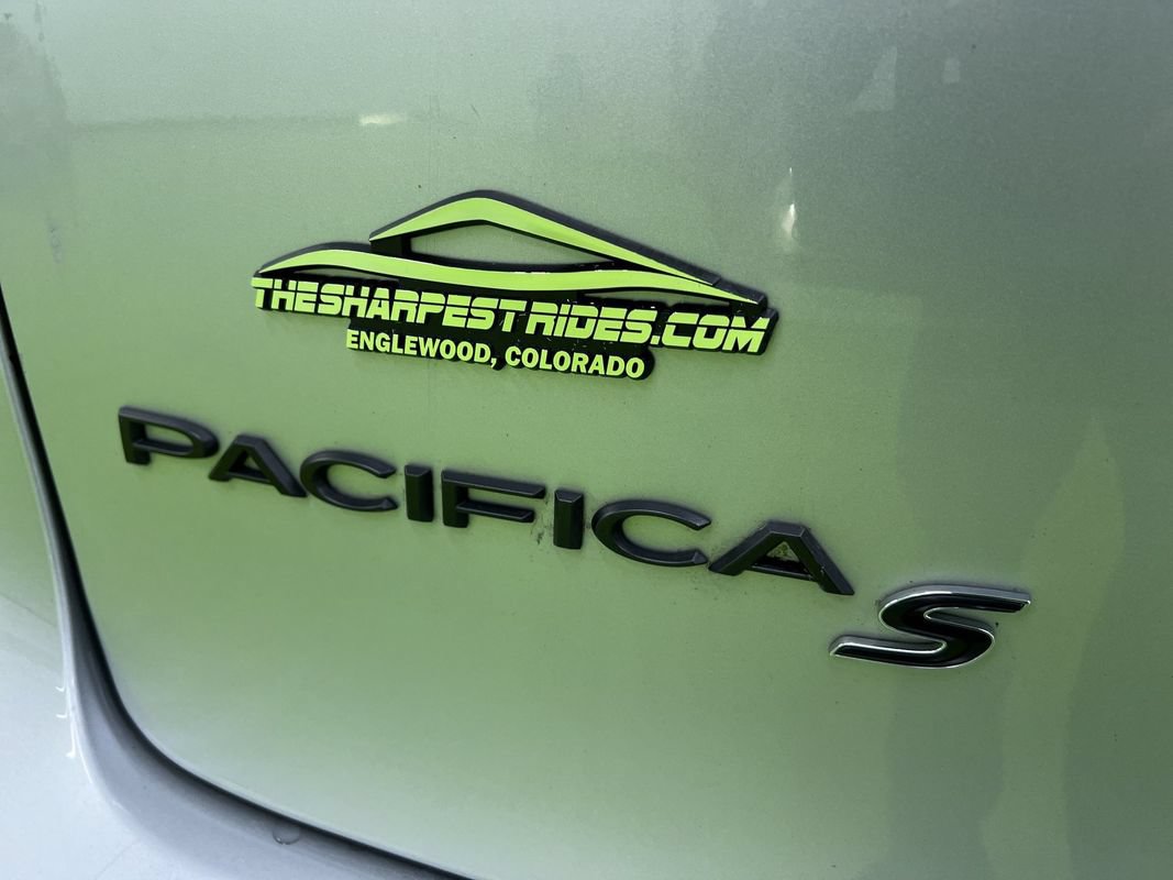 Used 2023 Chrysler Pacifica Limited w/ Uconnect Theater Family Group AWD/4WD image 12
