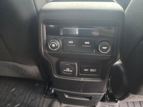 Used 2021 GMC Acadia SLE w/ Driver Convenience Package image 20