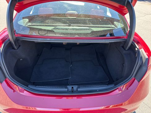 Used 2022 Alfa Romeo Giulia Ti image 15