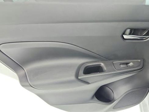 Certified 2025 Nissan Versa SV w/ Trunk Package image 23