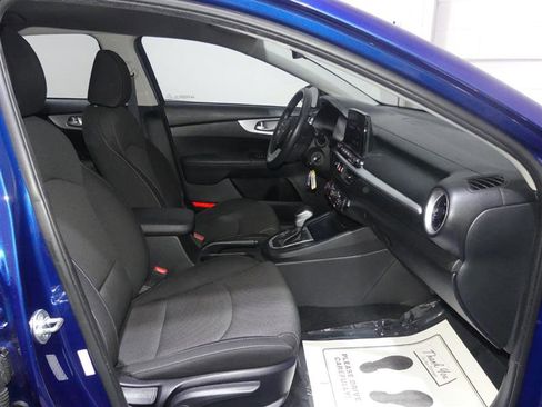 Used 2022 Kia Forte LXS image 20