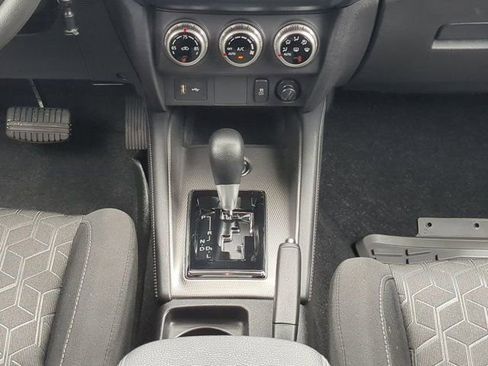 Used 2025 Mitsubishi Outlander Sport AWD image 18