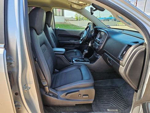 Used 2015 GMC Canyon SLE w/ All-Terrain Package image 20