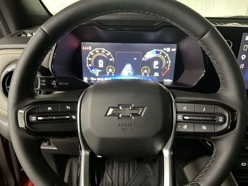 Certified 2025 Chevrolet Colorado ZR2 w/ Technology Package image 11