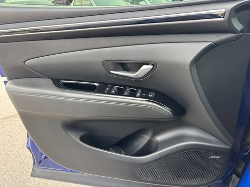 Used 2022 Hyundai Tucson SEL w/ Convenience + Premium Package FWD image 11