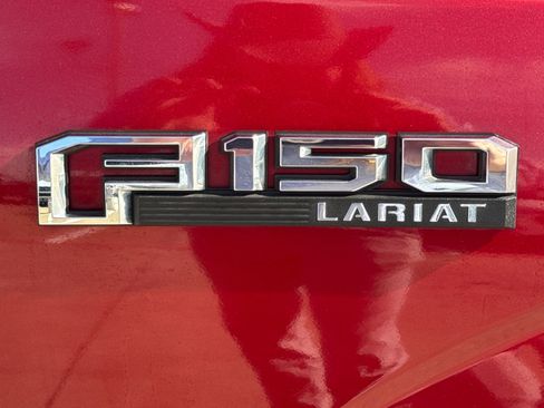 Used 2016 Ford F150 Lariat image 33